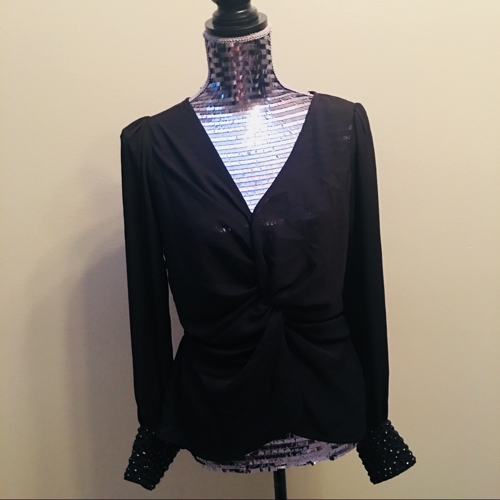 818 SS 818  Black Blouse Size L
